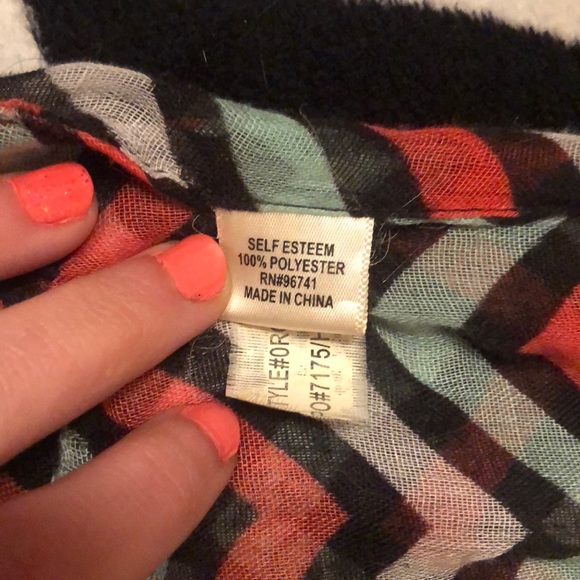 Infinity Scarf - Picture 6 of 7